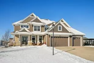 W137N6161 Weyer Farm court, Menomonee Falls, WI 53051 - Photo 1