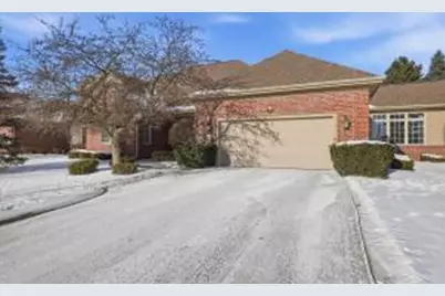 10831 N Essex Dr, Mequon, WI 53092 - Photo 1