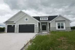 W259N5789 Apple Cider Ct, Lisbon, WI 53089 - Photo 1