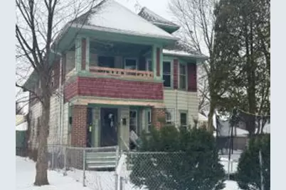 2802 N 47th St #2804, Milwaukee, WI 53210 - Photo 1