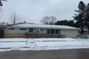 6220 N 89th St, Milwaukee, WI 53225 - Photo 1