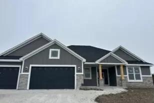 N59W25898 Amberwood Ct, Lisbon, WI 53089 - Photo 1