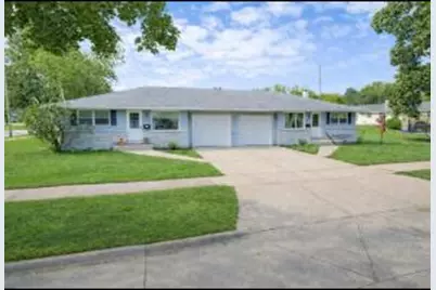 52  Woodmere Ct #54, Appleton, WI 54911 - Photo 1