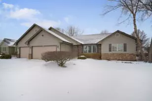 4066 W Whispering Ridge Pass, Franklin, WI 53132 - Photo 1