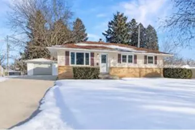 1000  Grant Pl, West Bend, WI 53090 - Photo 1