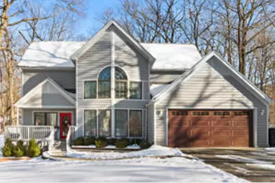 56  Rolling Green Dr, Fontana, WI 53125 - Photo 1