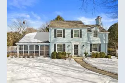 5550 N Hollywood Ave, Whitefish Bay, WI 53217 - Photo 1