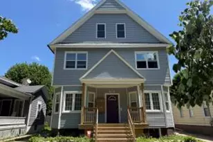 909 College Ave, Racine, WI 53403 - Photo 1