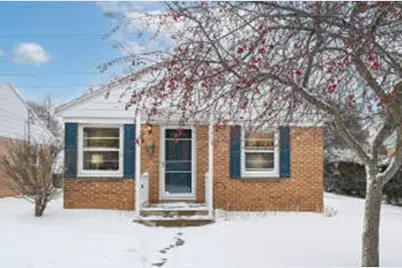 5648 N Dexter Ave, Glendale, WI 53209 - Photo 1