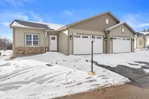 7050 Stonewood Ln, Lannon, WI 53046 - Photo 1