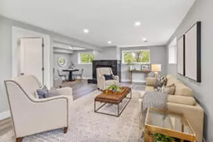 250 W Suburban Ct, Fox Point, WI 53217 - Photo 19