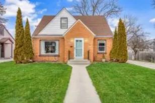 1112 Kensington Ave, Plymouth, WI 53073 - Photo 1