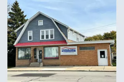 2605 S Chicago Ave, South Milwaukee, WI 53172 - Photo 1