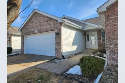 635  Cardinal Way, Sun Prairie, WI 53590 - Photo 1