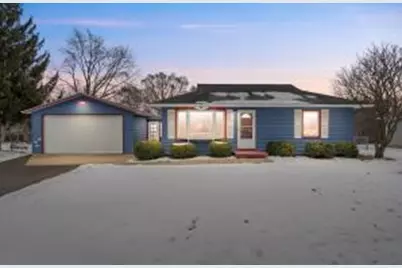 W262S3212  Ridge Rd, Waukesha, WI 53189 - Photo 1