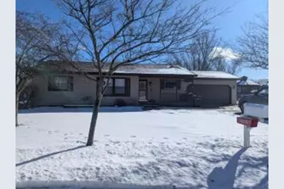 727  Margaret St, Sparta, WI 54656 - Photo 1