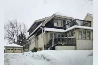 5915 W Park Hill Ave, Milwaukee, WI 53213 - Photo 1