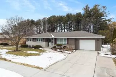 814  Huron Ave, Oostburg, WI 53070 - Photo 1