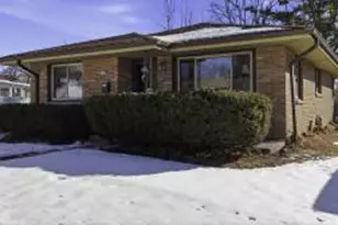 3947 E Adams Ave, Cudahy, WI 53110 - Photo 1