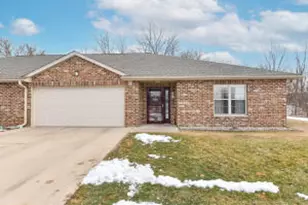 112 Eastfield Ct, Darien, WI 53114 - Photo 1