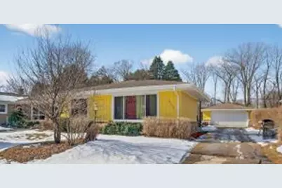 5114  Ruby Ave, Racine, WI 53402 - Photo 1