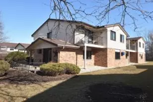 4502 S Green Ridge Cir, Greenfield, WI 53220 - Photo 1