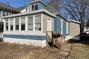 1342 George St, La Crosse, WI 54603 - Photo 1