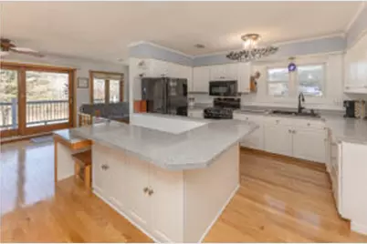 4082  Aspen Ln, La Crescent, MN 55947 - Photo 1