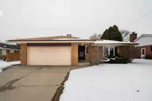 5869 S Trinthammer Ave, Cudahy, WI 53110 - Photo 1