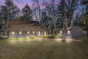 4992 Lake Bluff Rd, Belgium, WI 53074 - Photo 1
