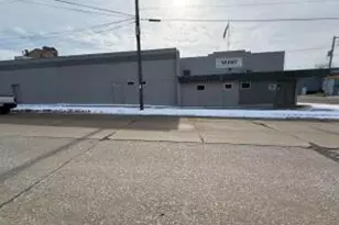 1421 13th St, Racine, WI 53403 - Photo 1