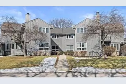 15634 W Brook Dr, New Berlin, WI 53151 - Photo 1