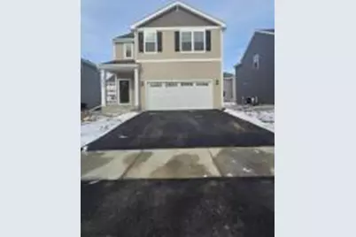 7052  Fair Oaks Rd, Racine, WI 53403 - Photo 1