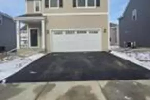 7052 Fair Oaks Rd, Racine, WI 53403 - Photo 1