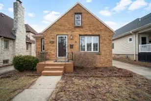 2912 S 45th St, Milwaukee, WI 53219 - Photo 1