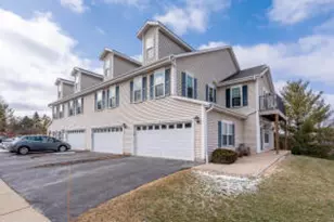 1203 Woodbury Common, Waukesha, WI 53189 - Photo 1