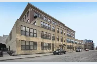 1924 N Hubbard St, Milwaukee, WI 53212 - Photo 1