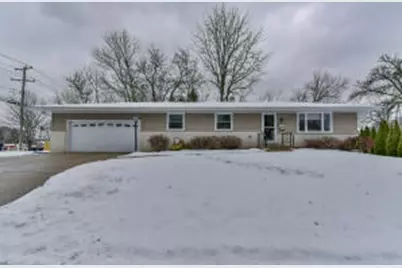 1370 S 122nd St, West Allis, WI 53214 - Photo 1