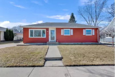 2885 S 102nd St, West Allis, WI 53227 - Photo 1