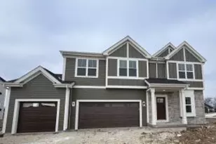 W149N11883 Red Holly Dr, Germantown, WI 53022 - Photo 1