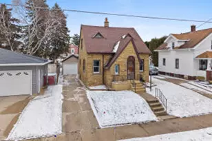 625 S 27th St, Manitowoc, WI 54220 - Photo 1