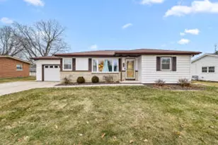 716 Denning Ave, Beaver Dam, WI 53916 - Photo 1
