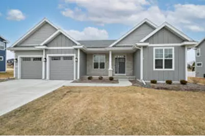 8020 W Preserve Pkwy, Mequon, WI 53097 - Photo 1