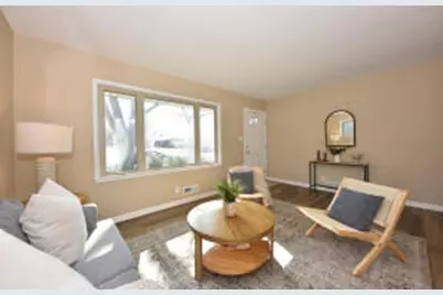 7852 W Hope Ave, Milwaukee, WI 53222 - Photo 1
