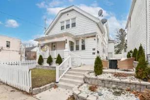 2523 W Maple St, Milwaukee, WI 53204 - Photo 1