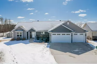 1961 W Kohl Dr, Grand Chute, WI 54913 - Photo 1