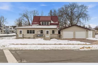 405  West Ave, Mauston, WI 53948 - Photo 1