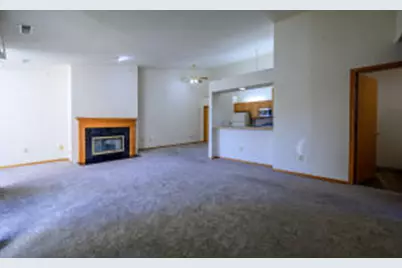 9354 W Loomis Rd, Franklin, WI 53132 - Photo 1