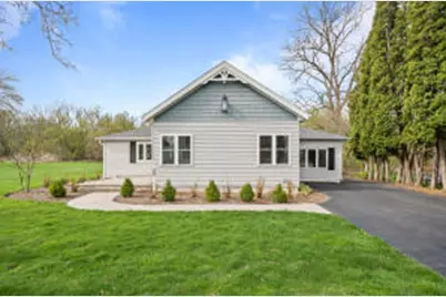 132  Fontana Ave, Fontana, WI 53125 - Photo 1