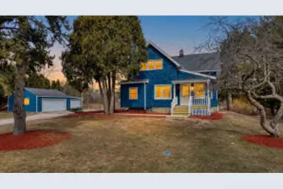 1436 W Fiesta Ln, Mequon, WI 53092 - Photo 1